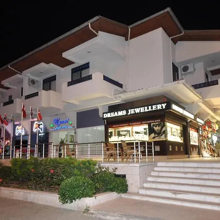 アパートホテル Uysal Apart