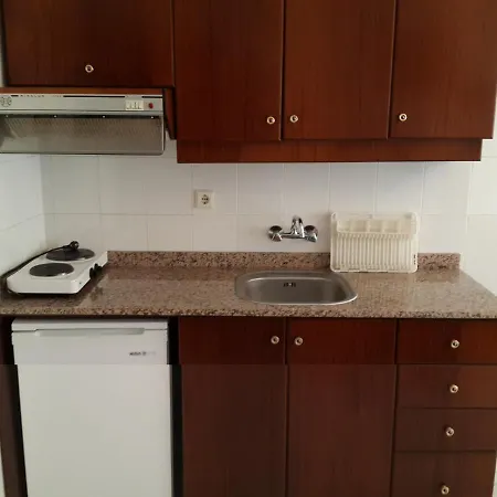 Uysal Apart 公寓式酒店 马尔马里斯